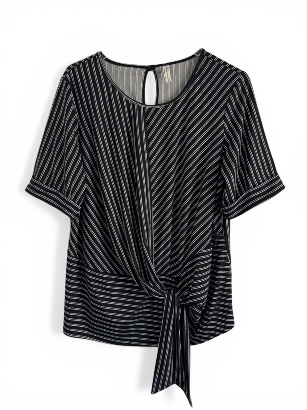 PERSEPTION CONCEPT BLACK WITH WHITE STRIPES RUCHED TIE FRONT SLIMMING TOP SZ XL